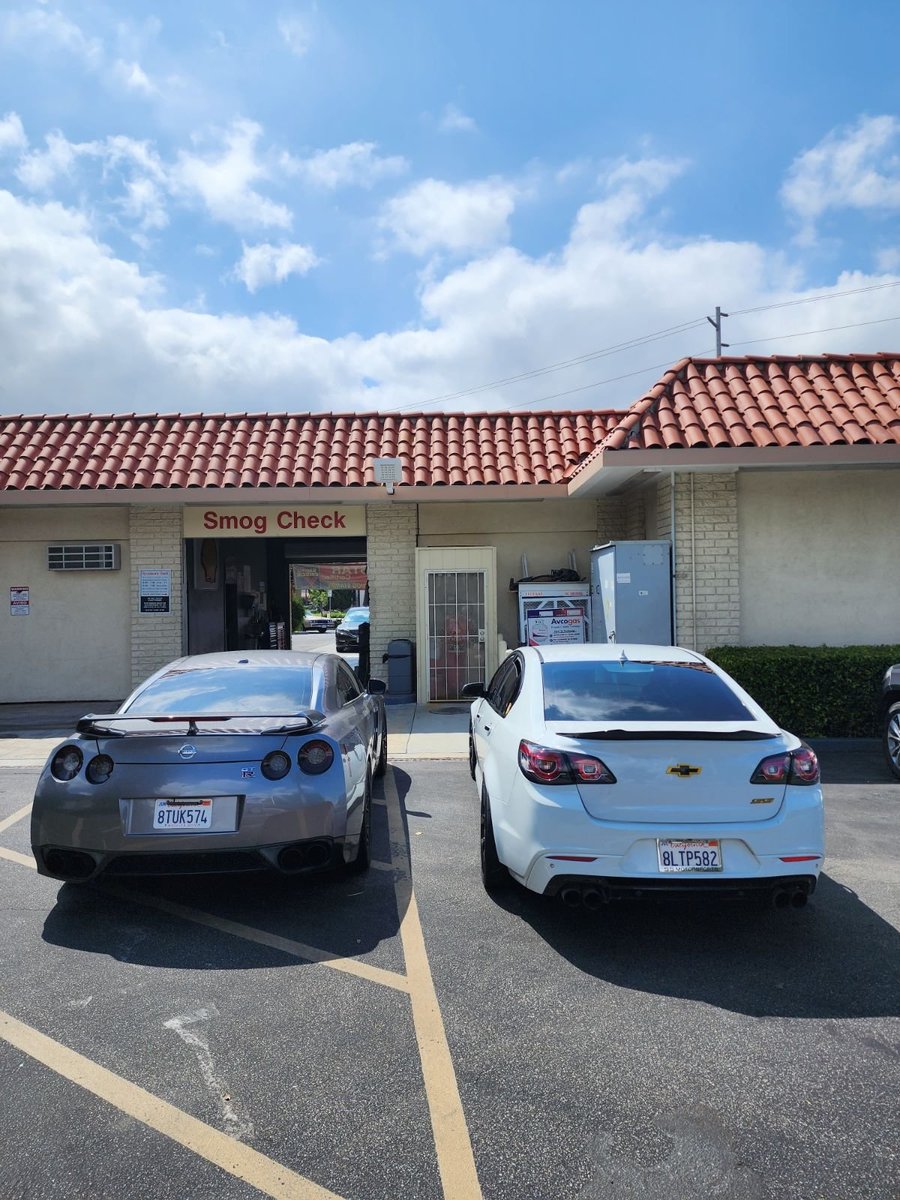 Diesel and hybrid smog check bay in Simi Valley